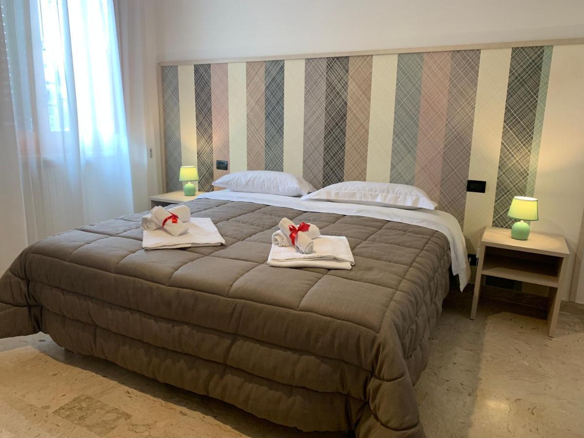 Villa Anna Guesthouse Бриндізі Екстер'єр фото