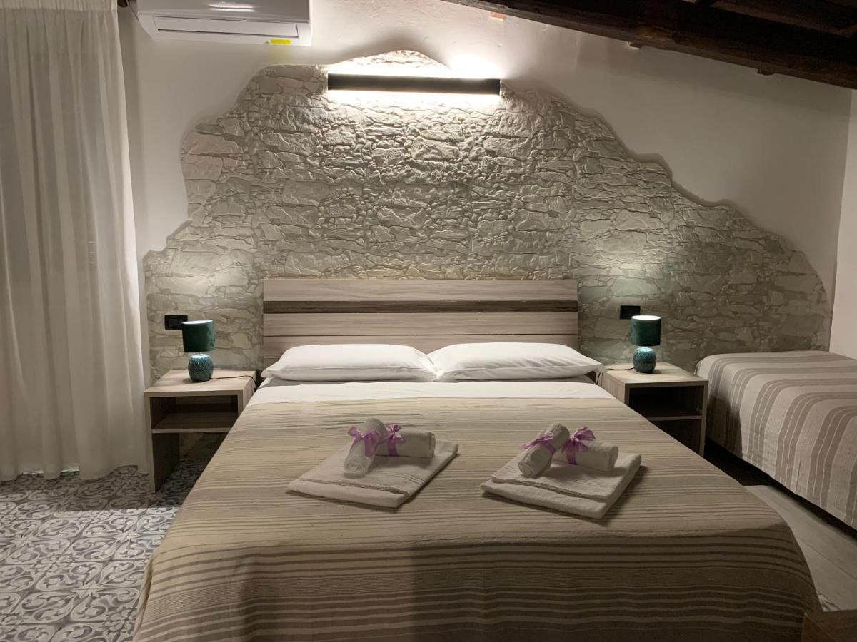 Villa Anna Guesthouse Бриндізі Екстер'єр фото